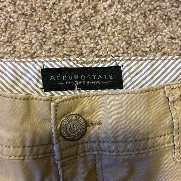 Aeropostale twill shorts size 6 - Picture 3 of 7